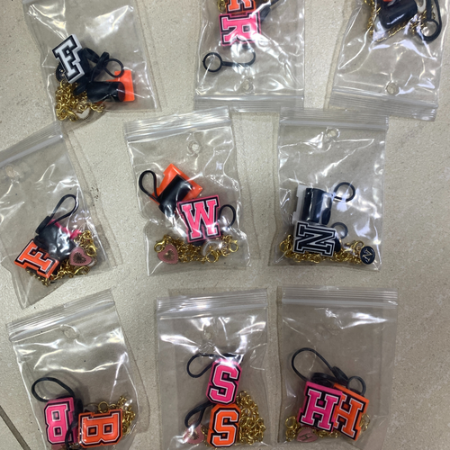 1 Straw Topper + 1 Charm (A-Z)