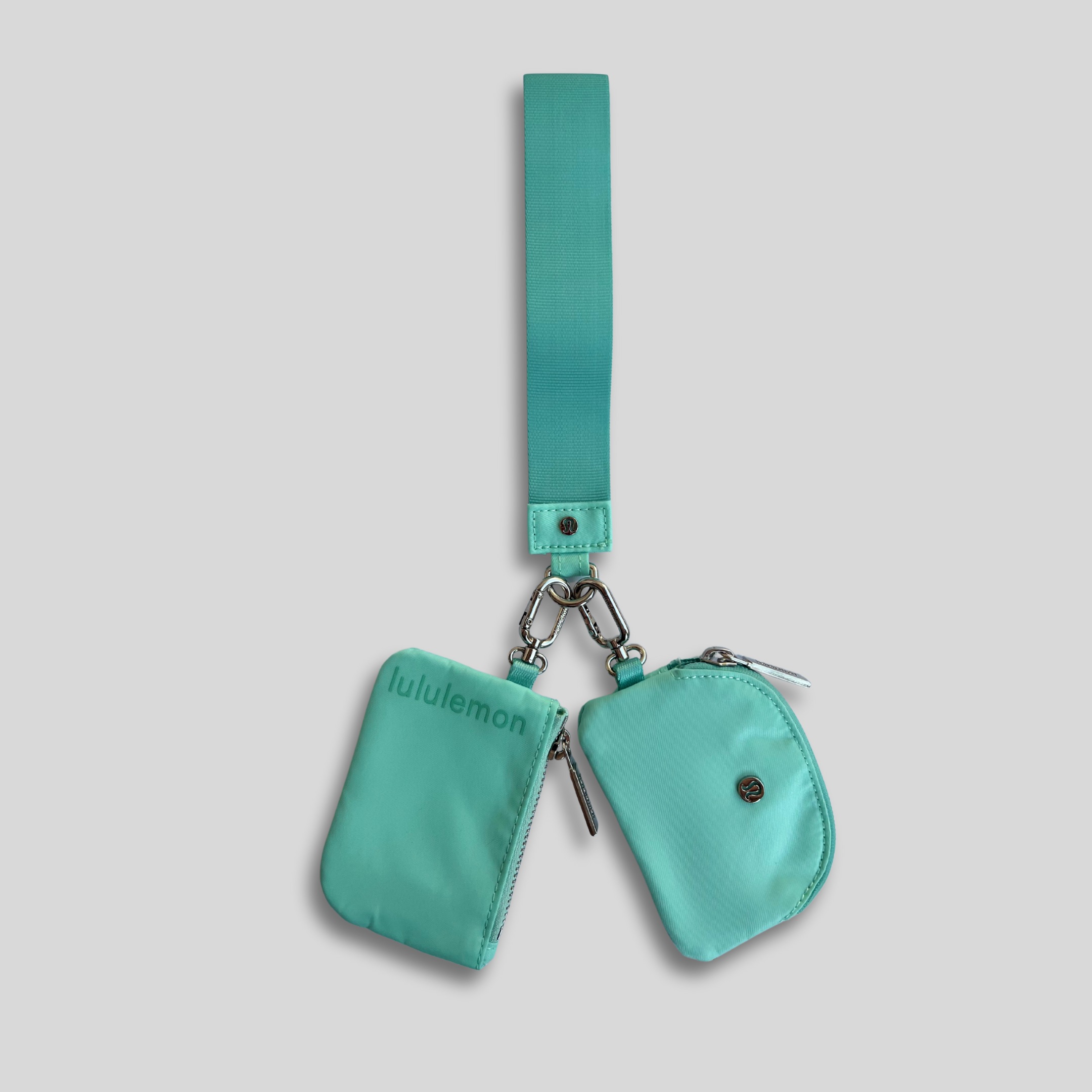 Dual Pouch Wristlet (Mint)